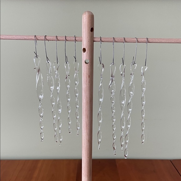 Set of 10 Elegant Blown Glass Icicle Ornaments - Picture 5 of 5